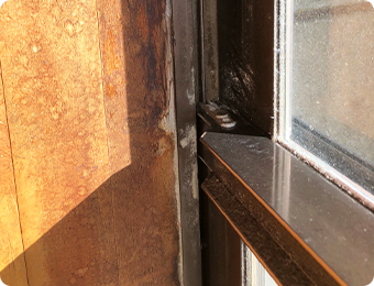 雨漏りによる劣化