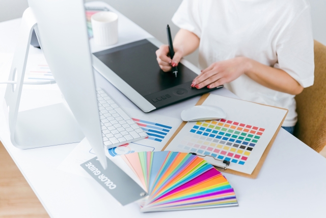 カラーコーディネーター