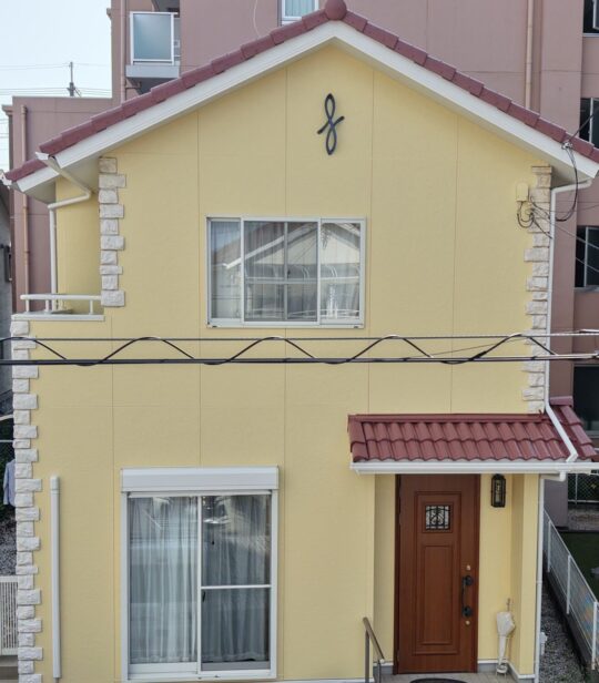 滋賀県草津市にて外壁塗装・屋根塗装をさせて頂きました。