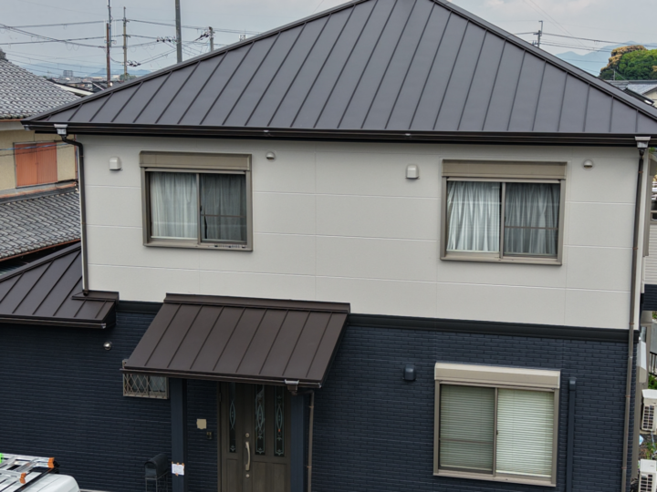 滋賀県草津市にて外壁塗装・屋根塗装をさせて頂きました。