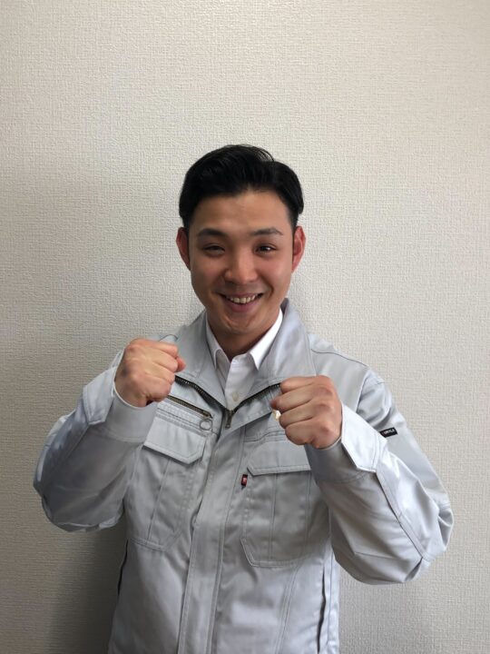 川本　礼人