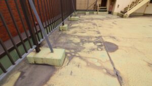 防水 劣化 ウレタン