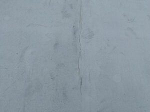 防水 劣化 ひび割れ